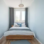 M&J Apartments - Garden Gates